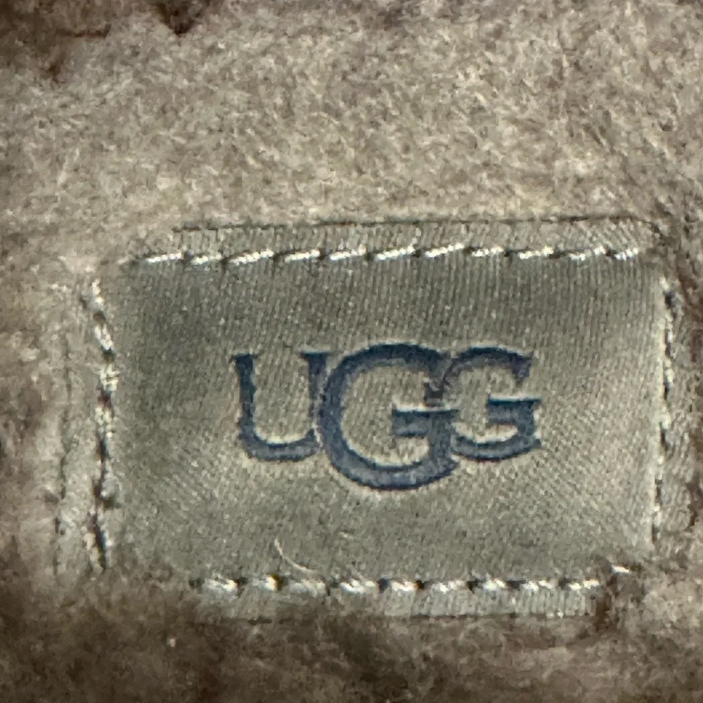 UGG Neumel Chukka Boots Men Navy Suede Lined With UGGplush Size 8